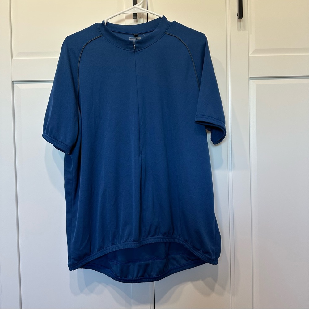 REI men’s xxl  Blue Cycling Shirt, pockets, lightweight outdoor